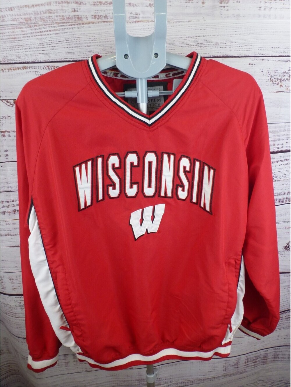 Coliseum Athletics Wisconsin Badgers NCAA Red White Pullover Windbreaker G3A